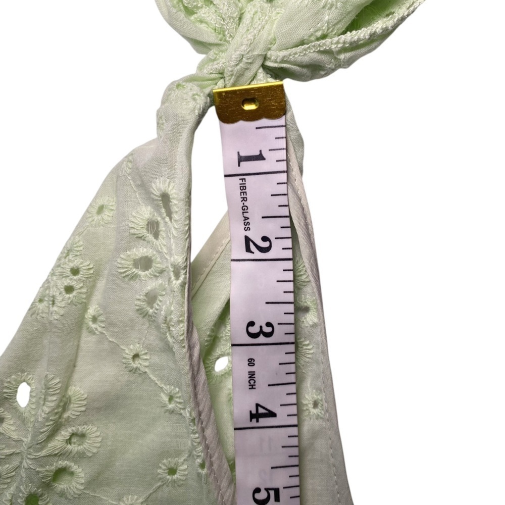 Niay Light Green Sleeveless Eyelet V-Neck Top - Picture 10 of 11